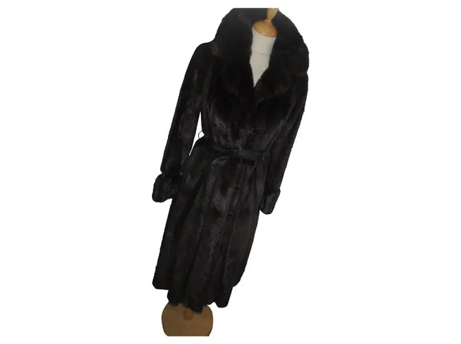 Autre Marque Abrigos, Ropa de calle Marrón oscuro 
